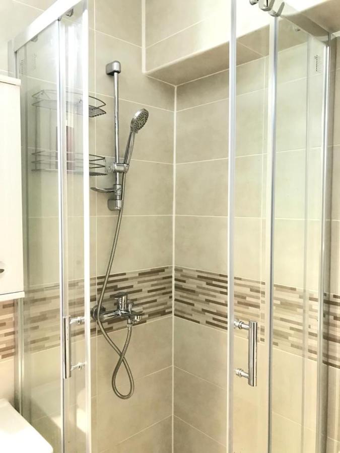 Apartament Spatios In Oradea Exterior foto
